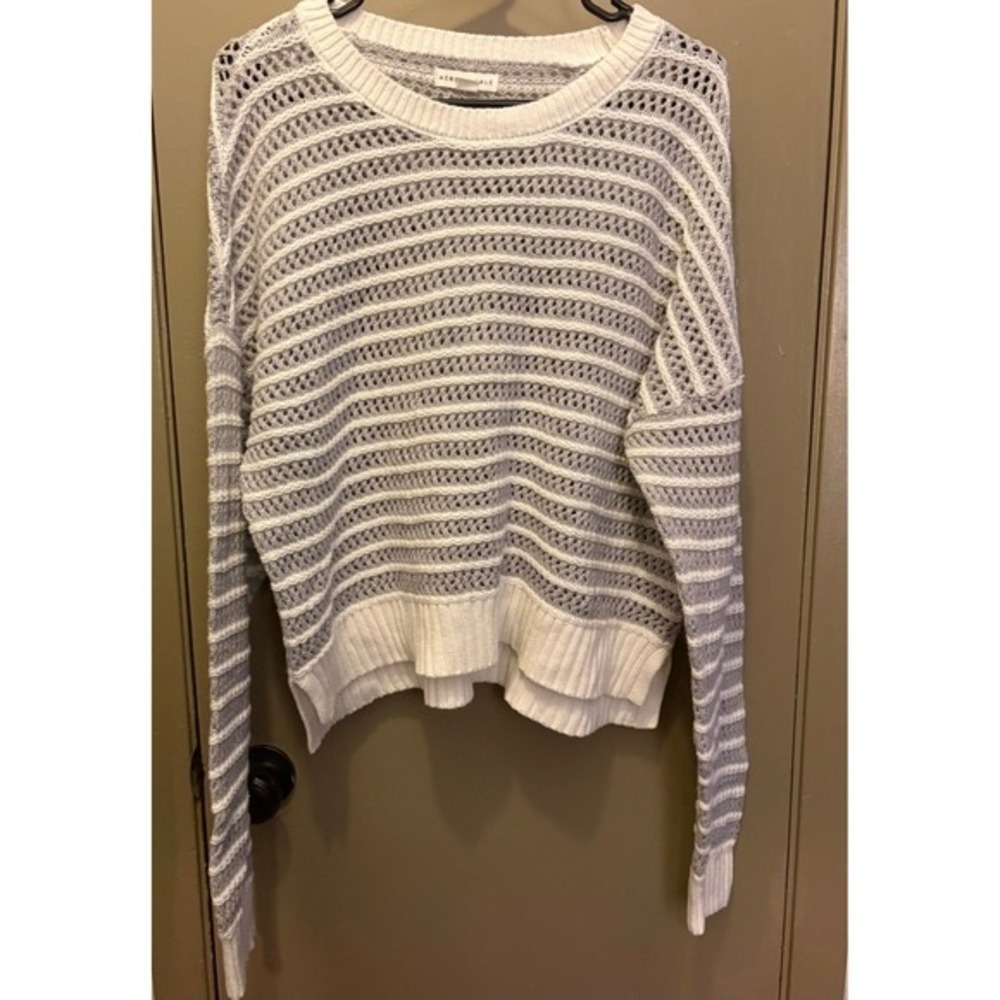 Aeropostale Striped Open Knit Crewneck Sweater Gray White SIZE XL
